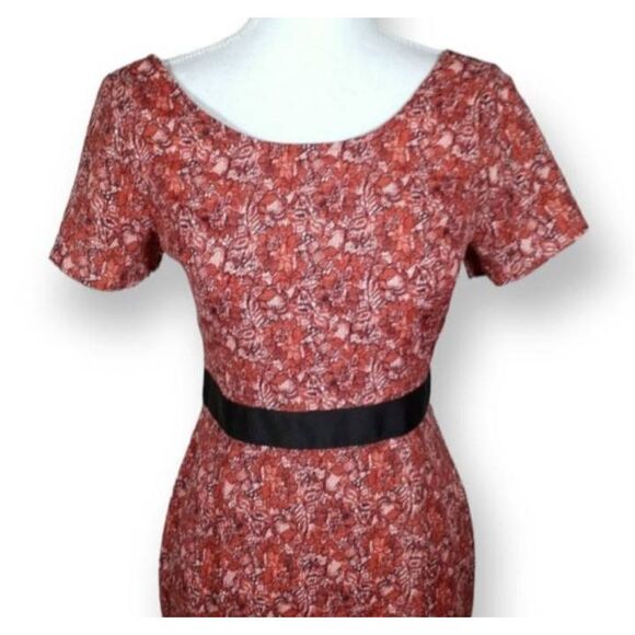 PEPPERMINT PINK, RED, & BLACK DRESS  W/ LACE BACK SZ.M EUC. - Picture 2 of 7